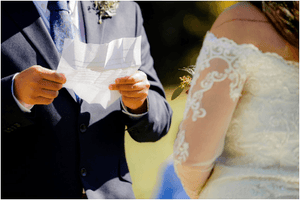 How to Write Your Own Wedding Vows: The Complete Guide