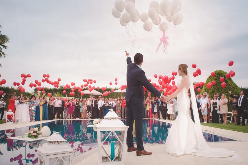 How To Make Your Wedding Special: 7 Ideas To Make Your Day Even More Special
